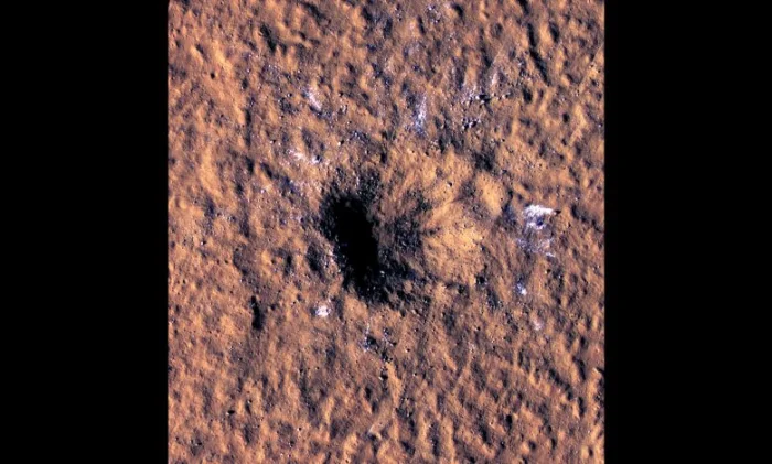 На Марс упал огромный метеорит: зафиксировано зондом InSight