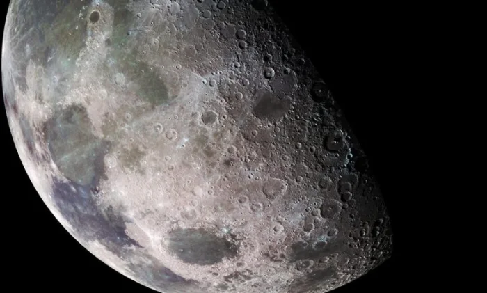 Ежегодное количество падений метеоритов на поверхность Луны