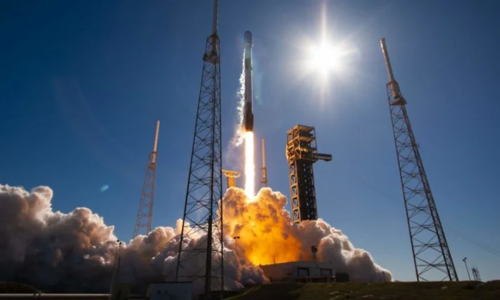 Установлена причина сбоя, Falcon 9 возвращается к полетам