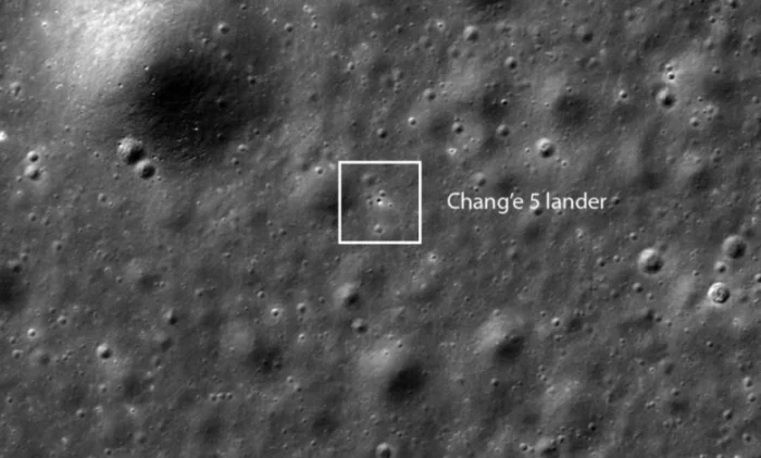 На фото Луны виден китайский зонд «Чанъэ-5»